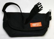 BEAMS ミニメッセンジャーバッグ