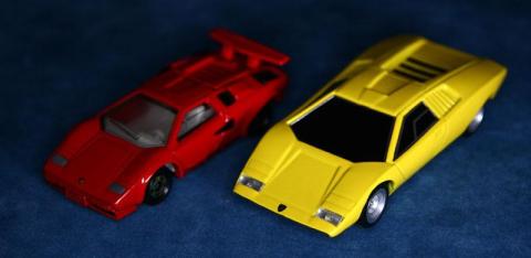 トミカとのサイズ比較