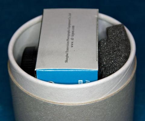 左にキャップが入ってます。