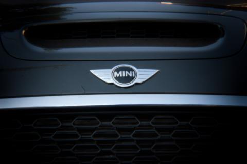 HOLGAレンズ、1/4秒、ISO 100、1 EV、三脚