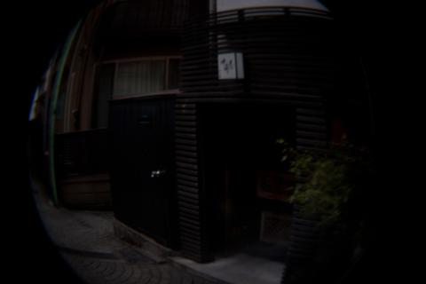 魚眼、1/4秒、ISO 100、0 EV、一脚