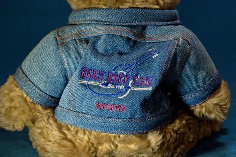 背中に”NAGOYA”の刺繍入り