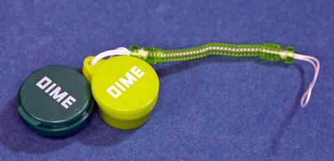 左がズームアップレンズ、右が魚眼レンズ