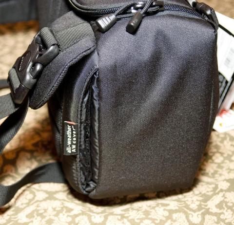 レインカバー収納部