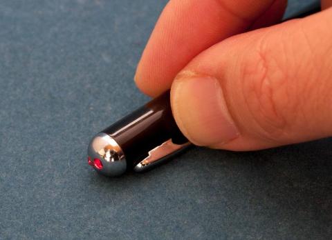 レーザーポインター