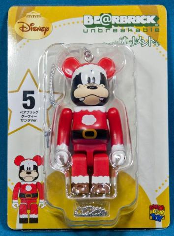 5.グーフィー サンタVer.