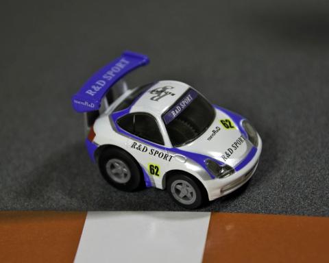 R&DスポーツダンロップGT3R