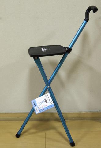 画像の右側を前にしてまたぐように座る