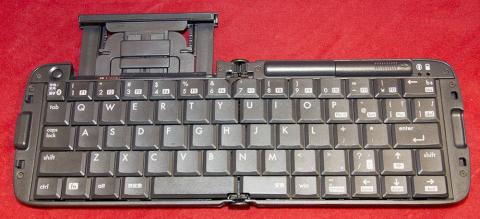 スタンド引き出し中