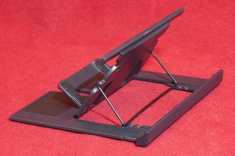 スタンド斜め後より