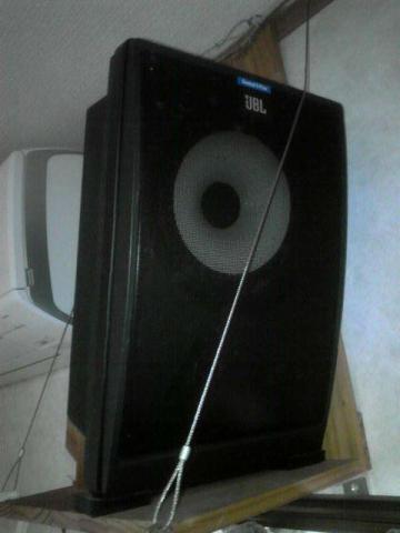 天井から吊してあります