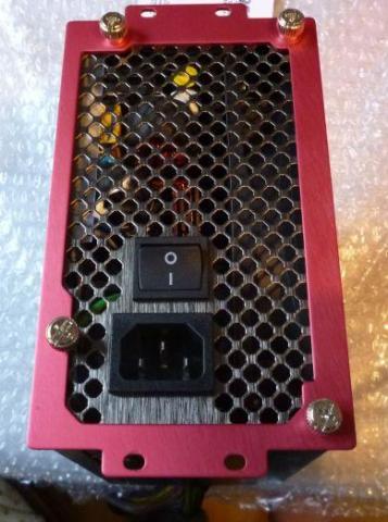 電源固定板へ装着