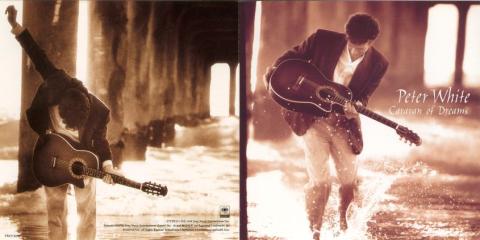 セピア色のジャケットが、曲調とマッチ