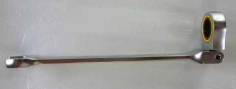 90°くらいまで曲がる。