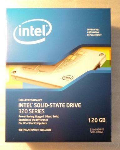 Intel製CPUと似た箱入り