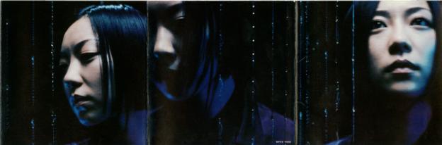 ...くっ、暗い...