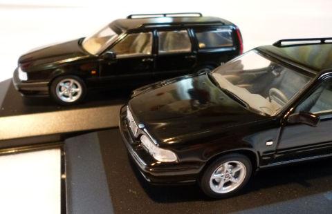 サイドからだとさらに差はなく...(手前V70、奧850)