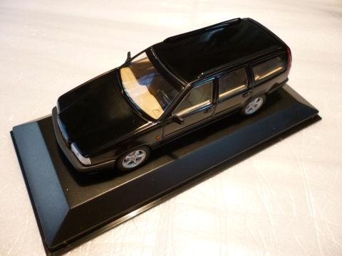 それまでの740/760からはかなり垢抜けた