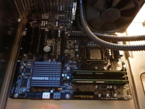 FANのせり出しもクリア