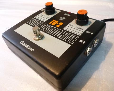 なんで片側ナンダ..