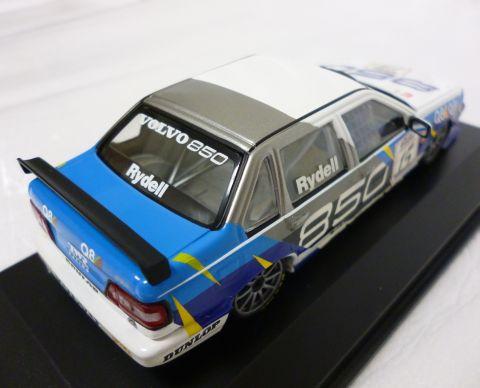 ガンメタの太いラインが力強い