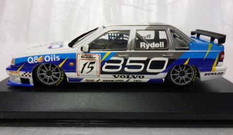 ロールゲージも入ったレース仕様