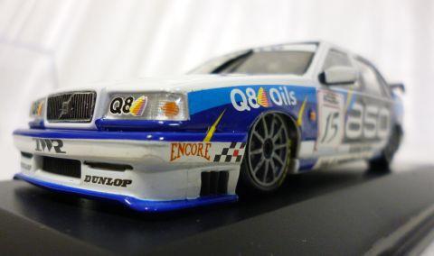 ベタベタな車高w