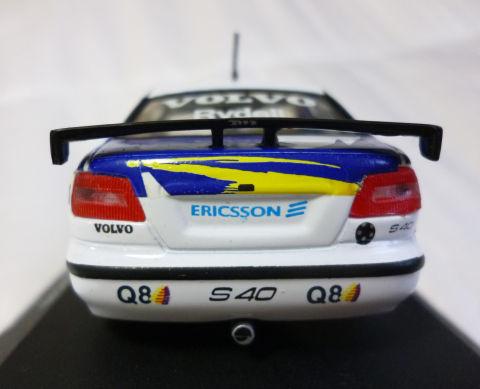 センター出しマフラーがレーシー