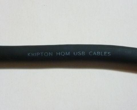 少し太めだけれどゴツくはなく、しなやか