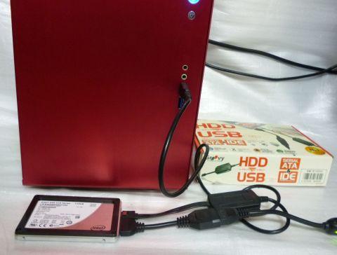 フロントのUSB3.0ポートに繋いだ