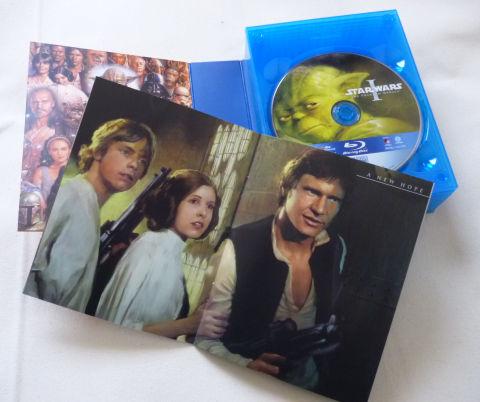 ブックレットには各エピソードの象徴的なシーンのアートが