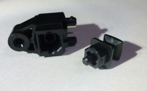 防塵キャップつき