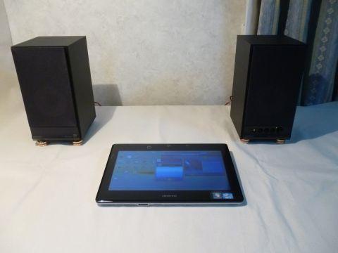 接続ケーブルなく、スッキリ!