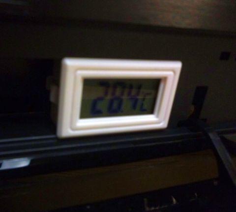 さらに作動時にはベイカバーまで閉じていた。