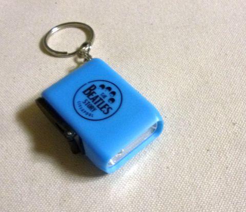 (少し見づらいけど)LED2灯です