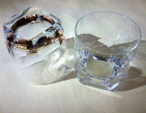 飲み口は薄く、雑味がないグラス