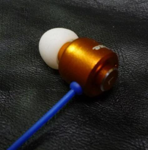 色合いはこんな感じに...