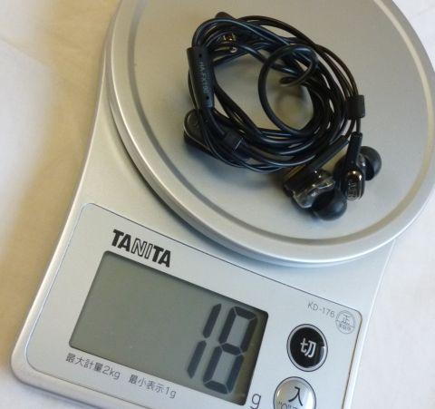 18gと「PHILIPS SHE9000/98」の倍