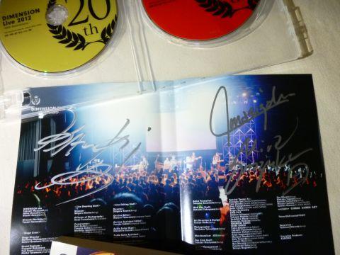 ディスク側になる表紙裏?にいただきました!