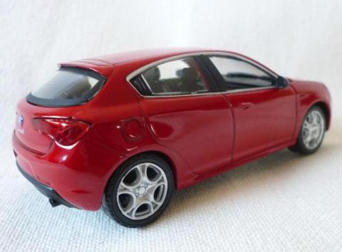 ちょっと塗りのキレがないな