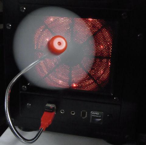 唯一の前面ポートはコイツに占有されたww