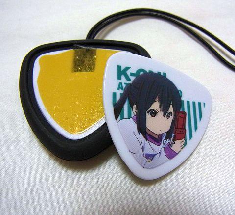 保護シートをはがしてペタッ