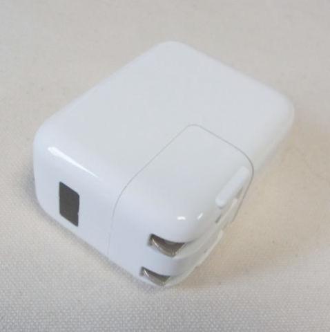 通電時は赤色LEDがつく。