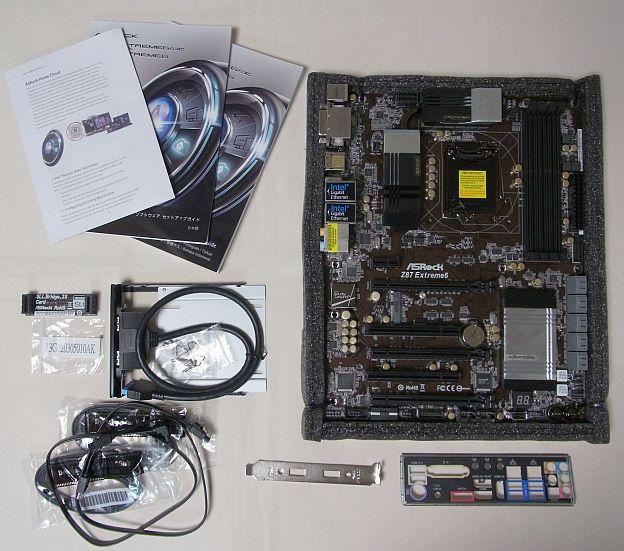 SATAケーブル6本添付はウレシイ。