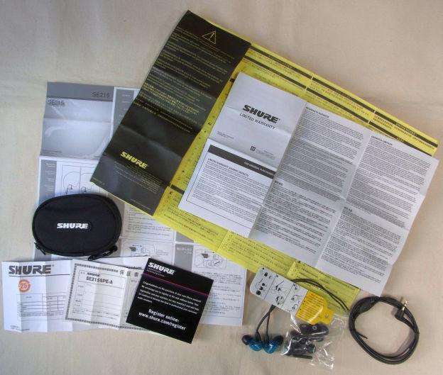 数ヶ国語で書かれた注意書きや説明書が同梱なので紙ばっかw