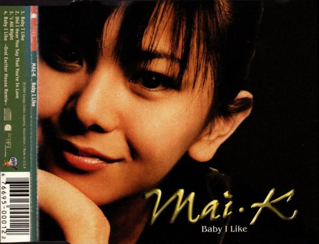 日本の初期の数枚のような色調などが加工されたものとは違い、結構普通の撮り方。