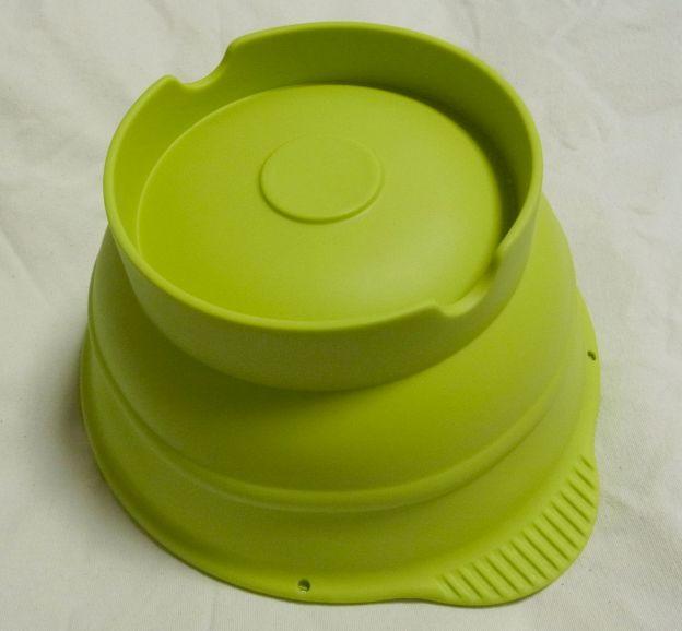 しっかりと高さがある糸底つき