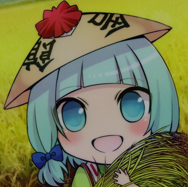 黄金色の稲の海で収穫するいち姫さま。