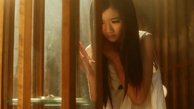 ミュージカルなどで活躍する田中瑠愛は濃いメイク