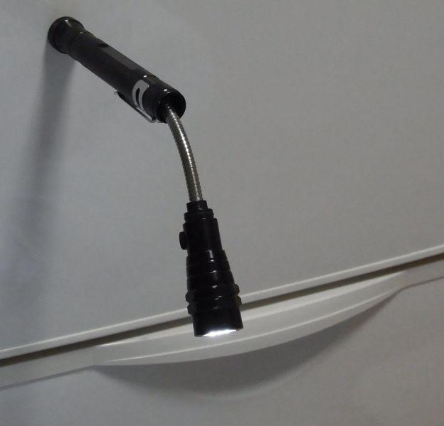 これ以上伸ばすと落っこちてしまう